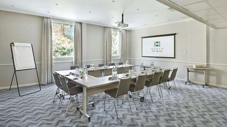 <b>Hyatt Place London Heathrow Airport Meeting</b>. Images powered by <a href="https://iceportal.shijigroup.com/" title="IcePortal" target="_blank">IcePortal</a>.