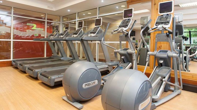 <b>DoubleTree by Hilton Edinburgh Airport Health</b>. Images powered by <a href="https://iceportal.shijigroup.com/" title="IcePortal" target="_blank">IcePortal</a>.