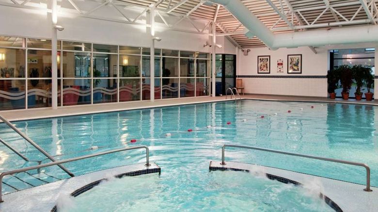 <b>DoubleTree by Hilton Edinburgh Airport Pool</b>. Images powered by <a href="https://iceportal.shijigroup.com/" title="IcePortal" target="_blank">IcePortal</a>.