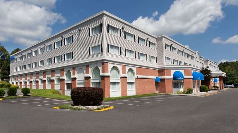 <b>Wyndham Southbury Exterior</b>. Images powered by <a href="https://iceportal.shijigroup.com/" title="IcePortal" target="_blank">IcePortal</a>.