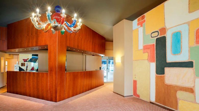 <b>Barchetta Excelsior Hotel Lobby</b>. Images powered by <a href="https://iceportal.shijigroup.com/" title="IcePortal" target="_blank">IcePortal</a>.