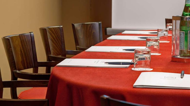 <b>Barchetta Excelsior Hotel Meeting</b>. Images powered by <a href="https://iceportal.shijigroup.com/" title="IcePortal" target="_blank">IcePortal</a>.
