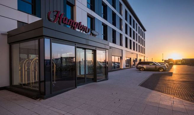 Hampton by Hilton Aberdeen Airport Exterior