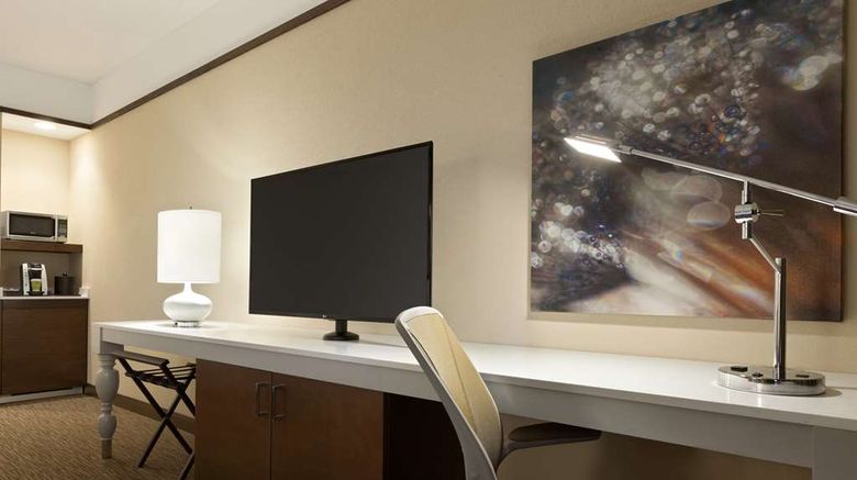 <b>Hilton Garden Inn Charlotte/SouthPark Room</b>. Images powered by <a href="https://iceportal.shijigroup.com/" title="IcePortal" target="_blank">IcePortal</a>.