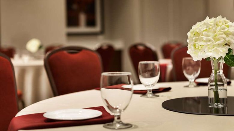 <b>Homewood Suites Charlotte/SouthPark Meeting</b>. Images powered by <a href="https://iceportal.shijigroup.com/" title="IcePortal" target="_blank">IcePortal</a>.