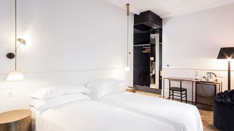<b>Senato Hotel Milano Room</b>. Images powered by <a href="https://iceportal.shijigroup.com/" title="IcePortal" target="_blank">IcePortal</a>.