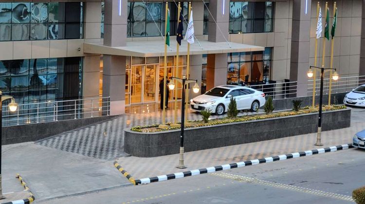 Best Western Plus Buraidah Exterior