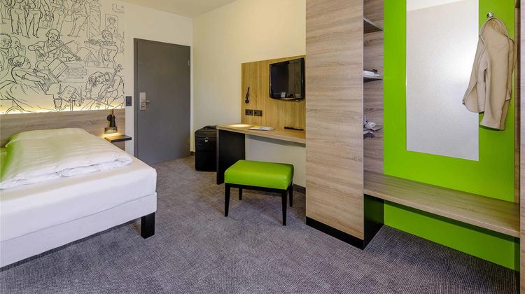 Ibis Styles Halle Room