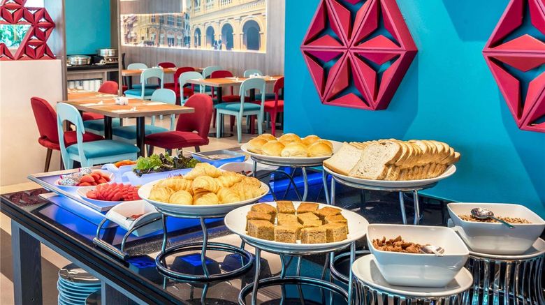 <b>Ibis Styles Phuket City Restaurant</b>. Images powered by <a href="https://iceportal.shijigroup.com/" title="IcePortal" target="_blank">IcePortal</a>.
