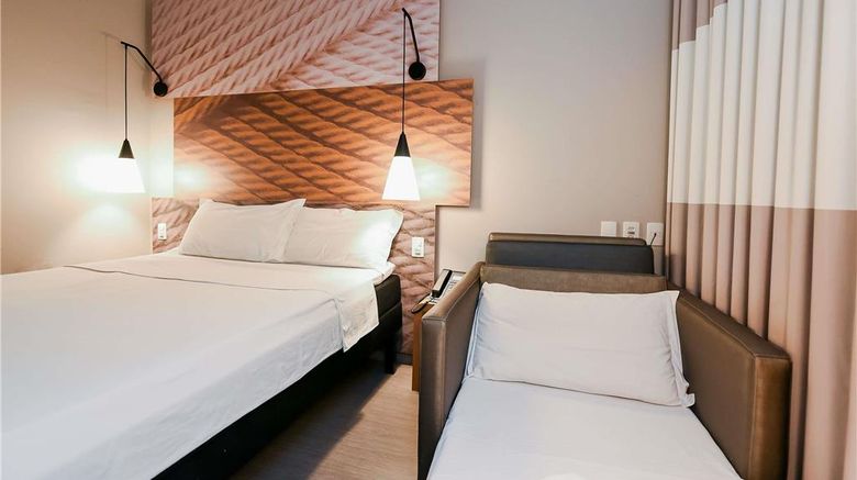 <b>Hotel Ibis Jacarei Room</b>. Images powered by <a href="https://iceportal.shijigroup.com/" title="IcePortal" target="_blank">IcePortal</a>.