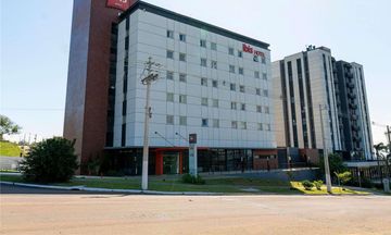 Ibis Guaiba Hotel