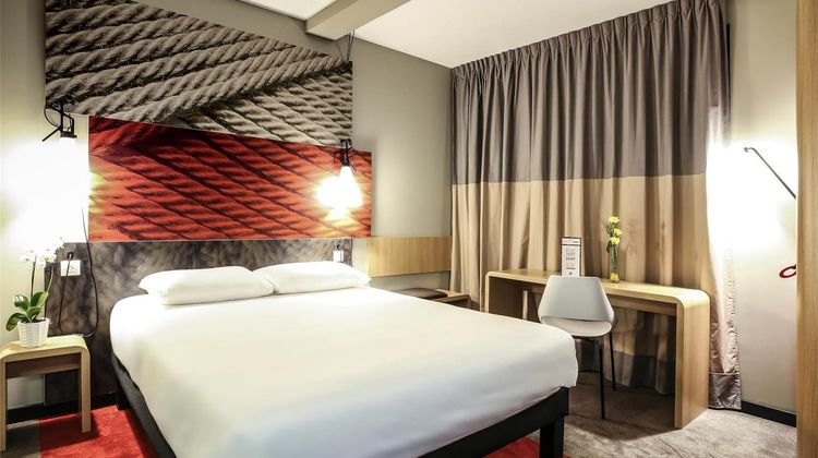 Ibis Niort Est Mendes France Exterior