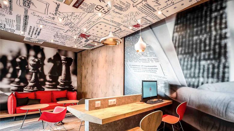 Ibis Niort Est Mendes France Exterior. Images powered by <a href="https://iceportal.shijigroup.com" target="_blank" rel="noopener">Ice Portal</a>.