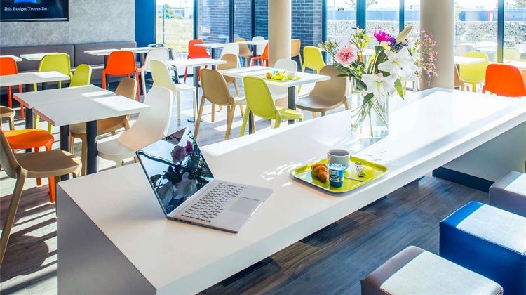 Ibis Budget Troyes Est Exterior