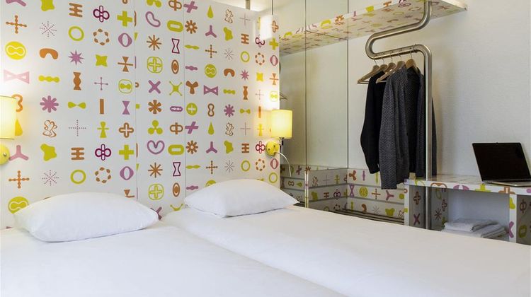 Ibis Styles La Louviere Room