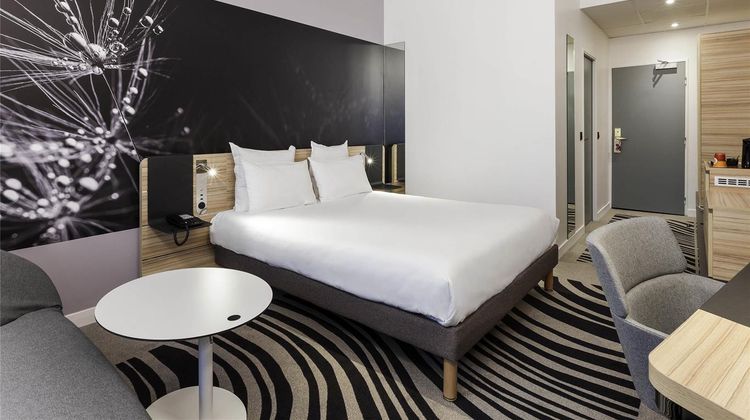 Novotel Tours Centre Gare Room