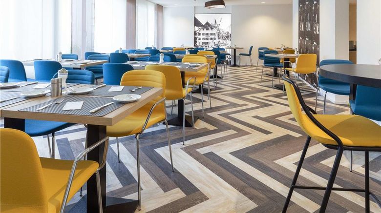 <b>Mercure Lenzburg Krone Restaurant</b>. Images powered by <a href="https://iceportal.shijigroup.com/" title="IcePortal" target="_blank">IcePortal</a>.