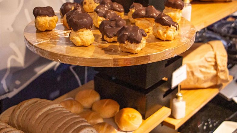 <b>Ibis Budget Curitiba Aeroporto Restaurant</b>. Images powered by <a href="https://iceportal.shijigroup.com/" title="IcePortal" target="_blank">IcePortal</a>.
