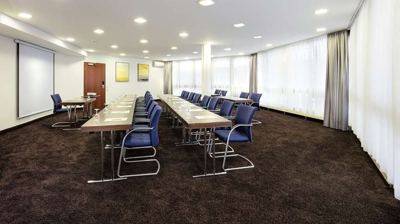 <b>Loftstyle Hotel Gerlingen Meeting</b>. Images powered by <a href="https://iceportal.shijigroup.com/" title="IcePortal" target="_blank">IcePortal</a>.