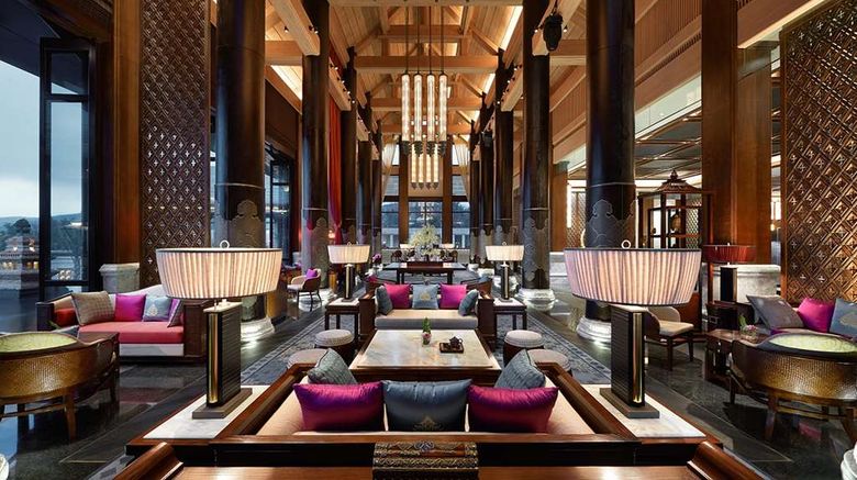 <b>Wanda Vista Resort Xishuangbanna Lobby</b>. Images powered by <a href="https://iceportal.shijigroup.com/" title="IcePortal" target="_blank">IcePortal</a>.