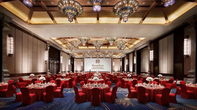 <b>Wanda Vista Resort Xishuangbanna Ballroom</b>. Images powered by <a href="https://iceportal.shijigroup.com/" title="IcePortal" target="_blank">IcePortal</a>.