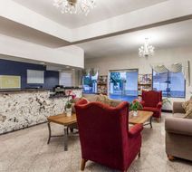 Days Inn Anaheim Near the Park Lobby