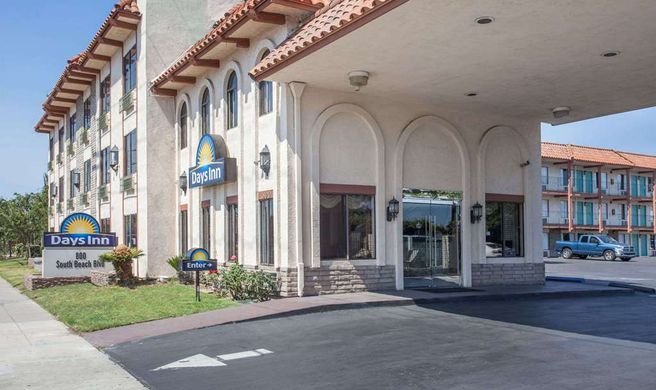 Days Inn Anaheim Near the Park Exterior