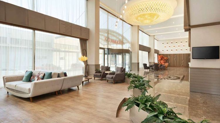 Ramada Iskenderun Lobby