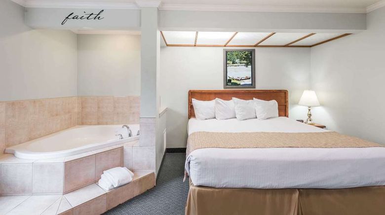 <b>Travelodge by Wyndham Livingston Suite</b>. Images powered by <a href="https://iceportal.shijigroup.com/" title="IcePortal" target="_blank">IcePortal</a>.
