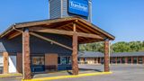 Travelodge by Wyndham Livingston Exterior