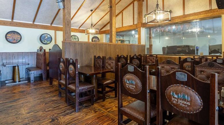 <b>Travelodge by Wyndham Livingston Restaurant</b>. Images powered by <a href="https://iceportal.shijigroup.com/" title="IcePortal" target="_blank">IcePortal</a>.