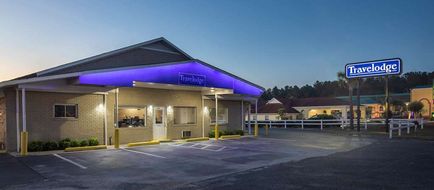 Travelodge Orangeburg Exterior