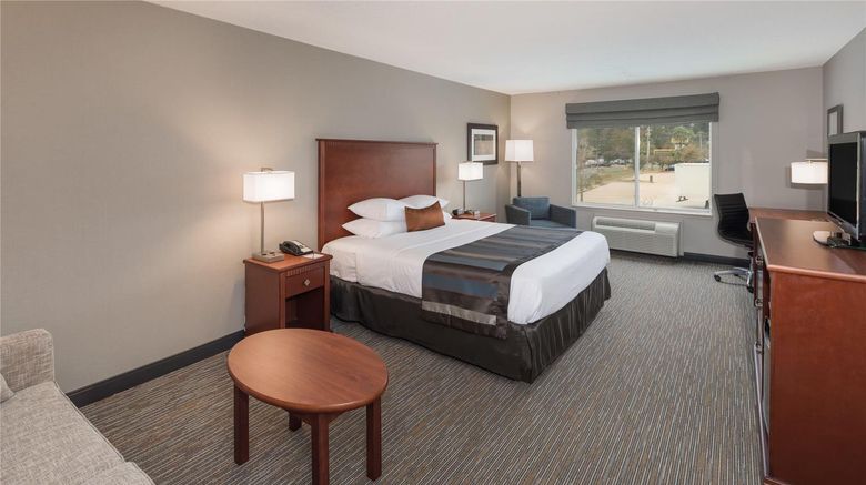 <b>Wingate by Wyndham Shreveport Airport Room</b>. Images powered by <a href="https://iceportal.shijigroup.com/" title="IcePortal" target="_blank">IcePortal</a>.