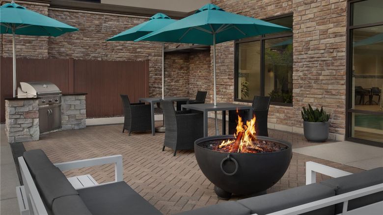 <b>Hampton Inn Decatur/Mt. Zion Exterior</b>. Images powered by <a href="https://iceportal.shijigroup.com/" title="IcePortal" target="_blank">IcePortal</a>.