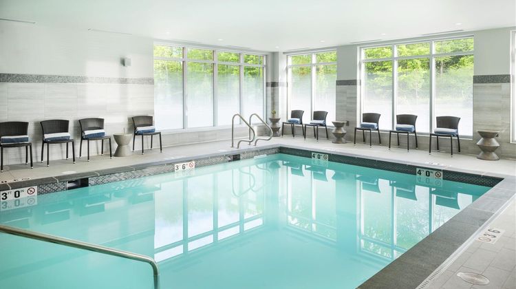 Hampton Inn & Suites Bridgewater Pool