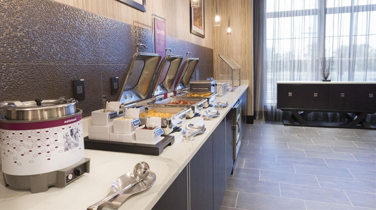 Hampton Inn & Suites Bridgewater Restaurant