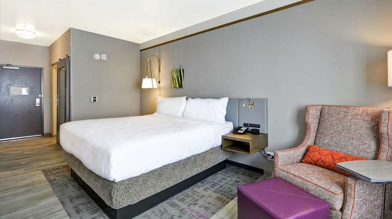 <b>Hilton Garden Inn Phoenix/Tempe ASU Area Room</b>. Images powered by <a href="https://iceportal.shijigroup.com/" title="IcePortal" target="_blank">IcePortal</a>.