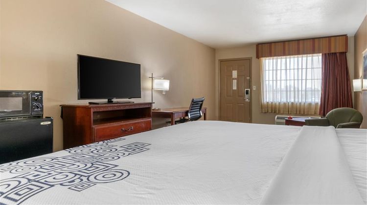 SureStay Plus By Best Western Poteau Room