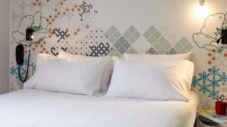 Ibis Styles Paris Saint Lazare Room