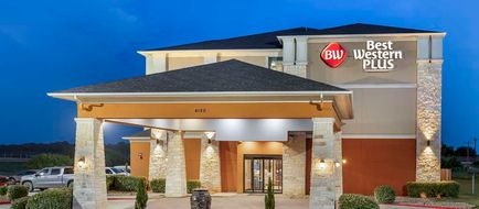 Best Western Plus Luling Inn Exterior