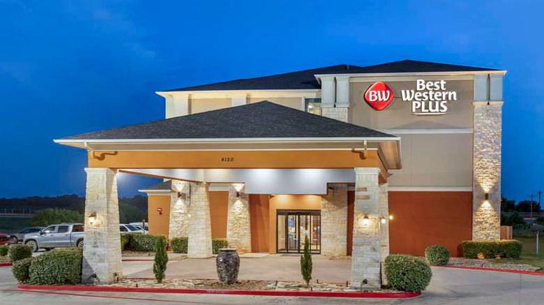 <b>Best Western Plus Luling Inn Exterior</b>. Images powered by <a href="https://iceportal.shijigroup.com/" title="IcePortal" target="_blank">IcePortal</a>.