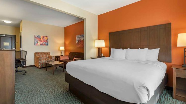 Best Western Plus Luling Inn Suite