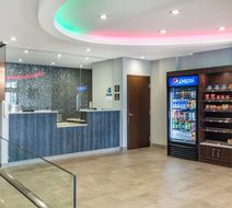 Best Western Braintree Inn Lobby