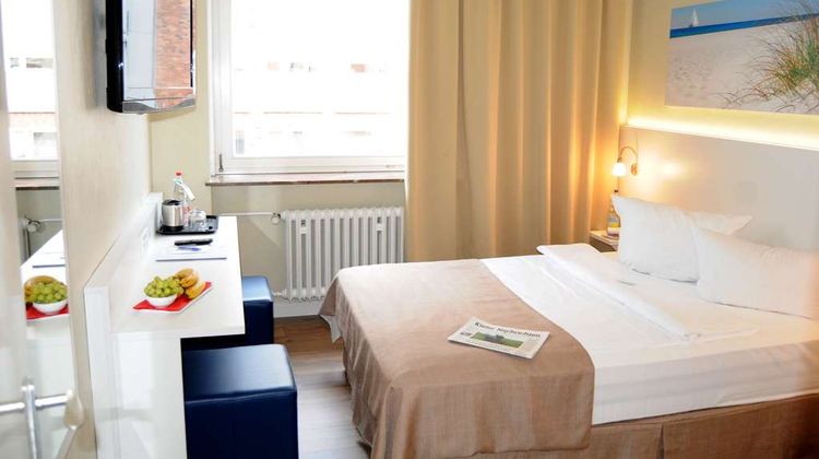Hotel Am Kieler Schloss Kiel by Premiere Room