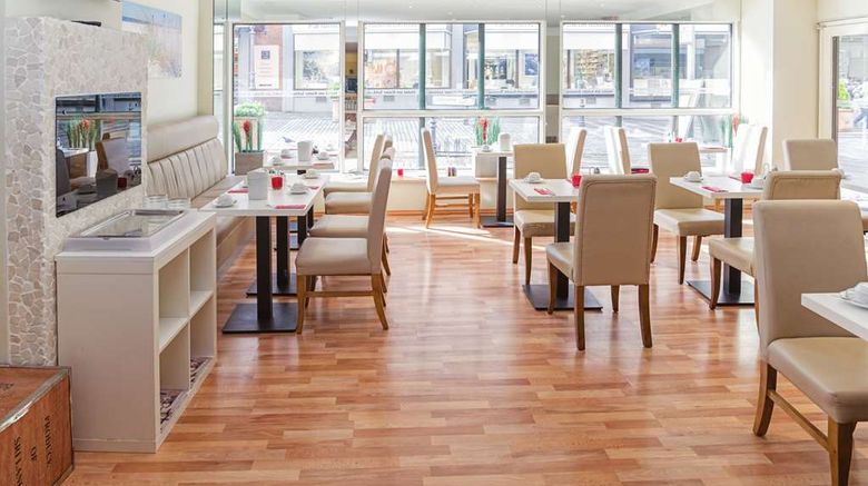 <b>Hotel Am Kieler Schloss Kiel by Premiere Lobby</b>. Images powered by <a href="https://iceportal.shijigroup.com/" title="IcePortal" target="_blank">IcePortal</a>.