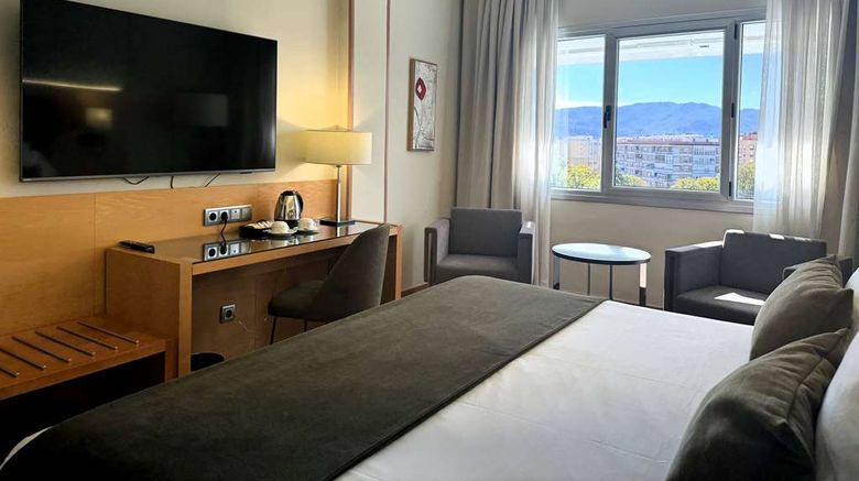 <b>Barcelo Murcia Siete Coronas Room</b>. Images powered by <a href="https://iceportal.shijigroup.com/" title="IcePortal" target="_blank">IcePortal</a>.