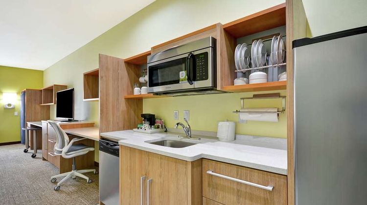 Home2 Suites Southwest Cityview Room