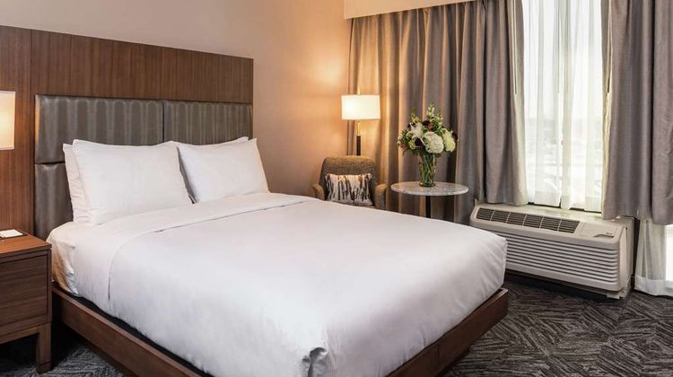 DoubleTree by Hilton Lafayette East Room