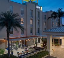 Home2 Suites by Hilton Nokomis Exterior