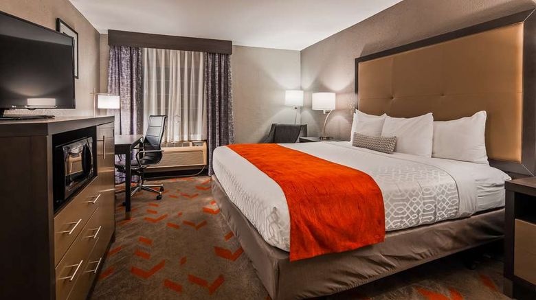 <b>Best Western Plus North Joliet Room</b>. Images powered by <a href="https://iceportal.shijigroup.com/" title="IcePortal" target="_blank">IcePortal</a>.